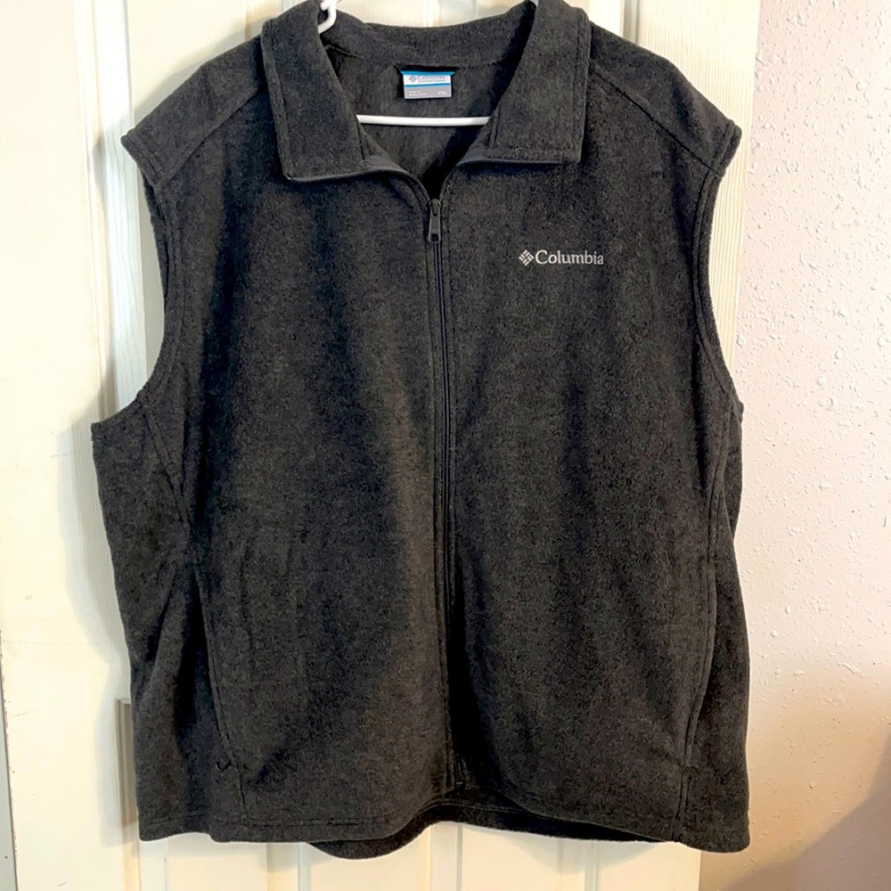 Columbia fleece vest